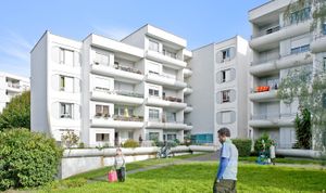 Emile-Zola Street, Rezé, France