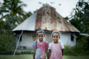 The people of Lau 010