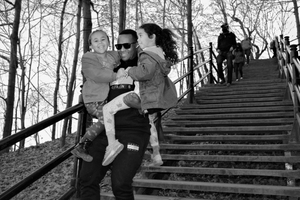 Father and Daughters - Mount Royal