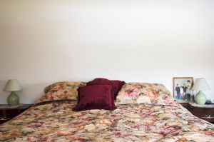 Red Pillows, MA © Astrid Reischwitz