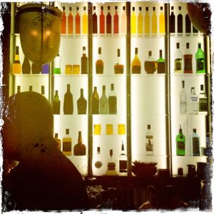 BAR, FLORENCE