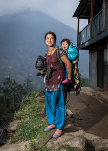 Ruba Limbu  (22) with her son