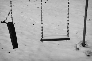 HIDDEN FOREST - Play alone in the darkness