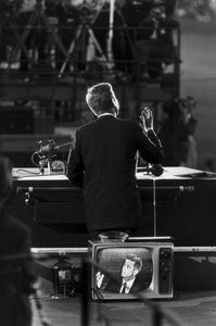 John F. Kenney, Democratic National Convention, Los Angeles, from the portfolio 15 Big Shots, 1960 © Garry Winogrand, Thomas Zander