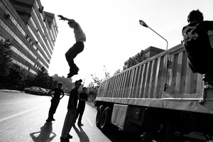 Parkour; play to display