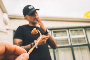 Cousin Reck Smokes a Joint
