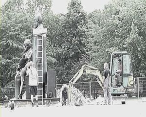 ‘Workers of All Countries, Unite!’, 2010, Single Channel Video, 6min 02sec, Video Clip 02