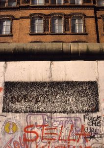 The Berlin Wall - Fuck the Wall