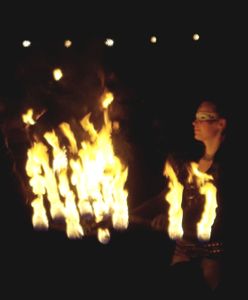 Fire dancers : De Oerspong