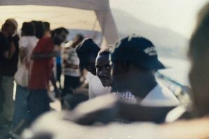 2015, french italian border is closed, several hundred people, survivors of Mediterranean, are stopped in there road for freedom.