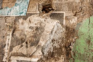 LOST EMPIRES