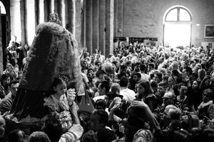 crowd