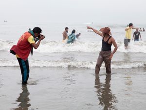 The Vanishing Photographers  #04