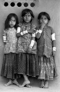 Three Harijan Girls, Kutch, Gujarat, 1979 © Jyoti Bhatt, Tasveer