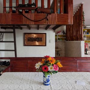Last supper, Filipino Interiors