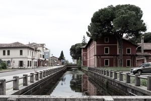 Torviscosa - a city fallen out of history