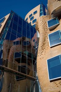 A Beautiful Modern Metropolis 11