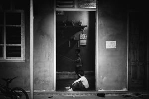 Analog people in a digital world, Streets of Vietnam