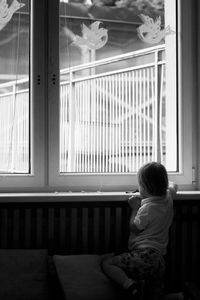 Childhood without color