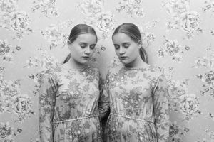 Sisters blinking in sync, from the series Siamese Soul. 2019