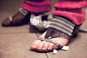 FEET