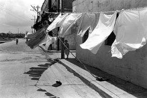 Matanzas, Cuba, 2001 © Peter Kayafas