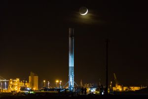 JCSAT-14 Falcon9 returns to port