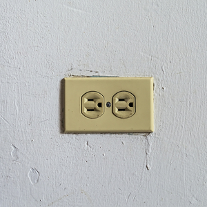 From the series Electric & Geometric./Della serie Elettrica e Geometrica.