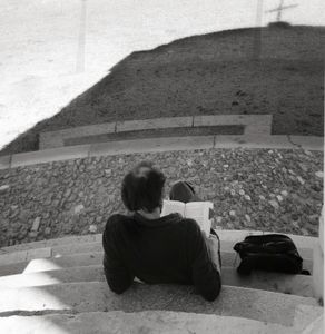 "Sometimes I think that heaven is reading continuously, without end" (Virginia Woolf)