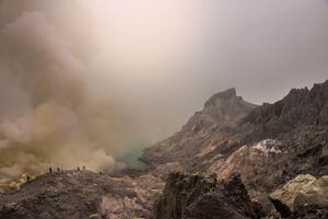 Volcanic fumes
