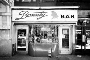 "Beauty Bar", New York City, 2011