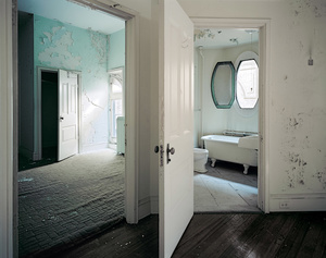 Room 921