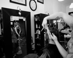 Fox Den Salon