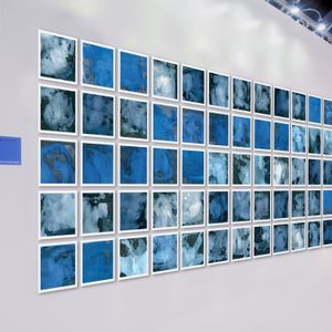 "195 GLACIERS" INSTALLATION