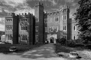 Hertford Castle | 01