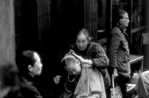 Street beauty treatment