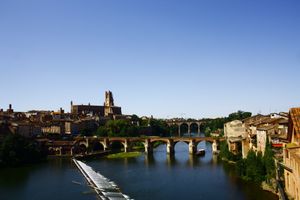 Albi.