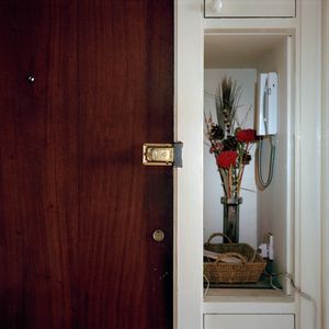 Front Door, Putney, 2014 © Ali Mobasser