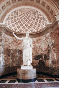 Louvre