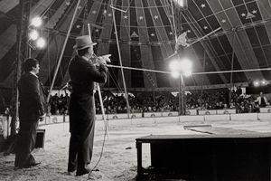 Tightrope walker