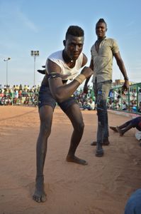Winning athlete shows himself to the public, 3