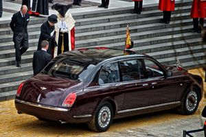 Queen Leaves