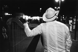 Mexico City, 2012 © Peter Kayafas