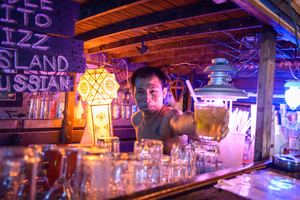 Gypsy Bar, Bartender