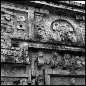 Las Monjas facade