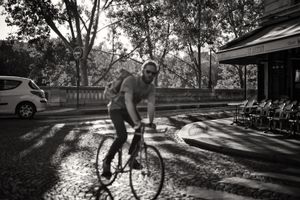 Bicycle commute in Paris