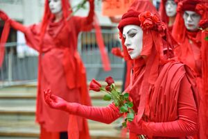 Mimes protesting, NYC