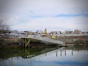 07h00 am - Newtown Creek