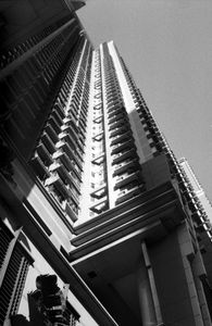 "Lai Chi Kok"