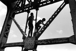 Matanzas, Cuba, 2001 © Peter Kayafas